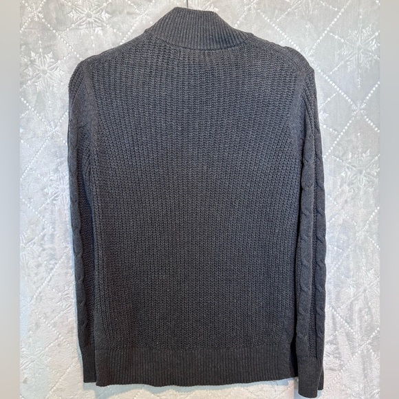 Banana Republic Charcoal Cable-Knit Turtleneck Sweater XS (Excellent Pre-Owned) - Picture 3 of 5